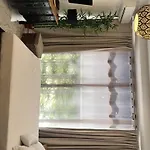 5* Lahcene Apartman *
