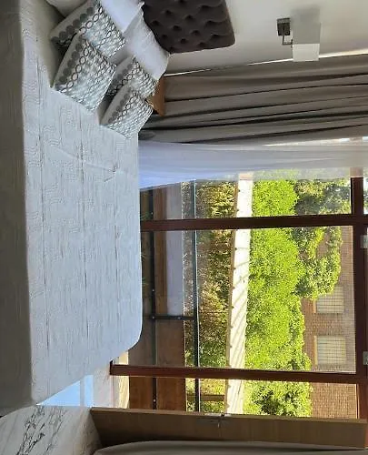5* Lahcene Apartament Alicante